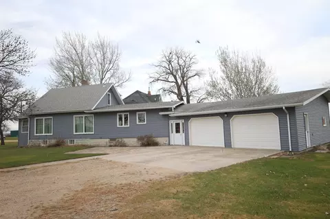 106 Galchutt St, Galchutt, ND 58075 photo 2