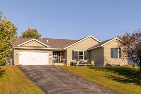 1714 Jasmine Dr, Alexandria, MN 56308