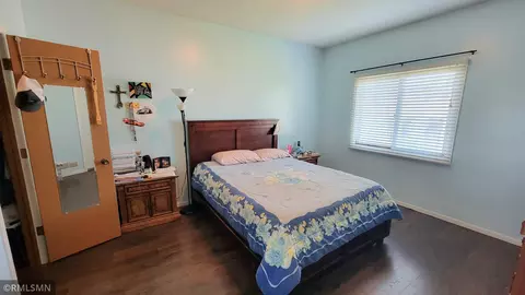 Bedroom - 4413 Slater Rd, Eagan, MN 55122 photo 1 of 4