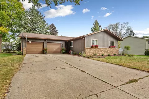 2055 Bigelow Ave, Owatonna, MN 55060