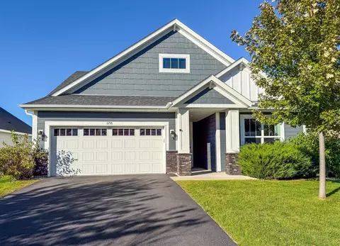 6776 92nd St S, Cottage Grove, MN 55016