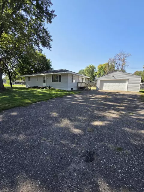 Exterior - 11225 Nevada Ave N, Champlin, MN 55316 photo 2 of 4
