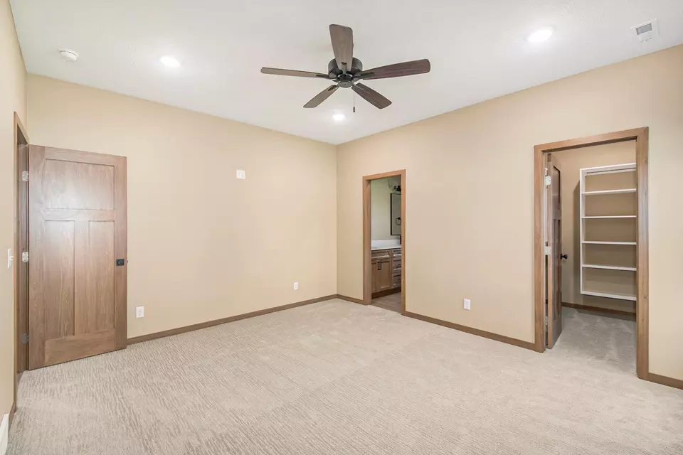 Bedroom - 604 Britz Dr, Luverne, MN 56156 photo 3 of 5