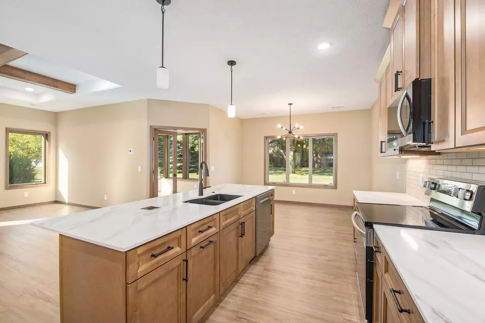 Kitchen - 604 Britz Dr, Luverne, MN 56156 photo 4 of 5