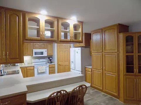 618 E 8th St, Winthrop, MN 55396 photo 16