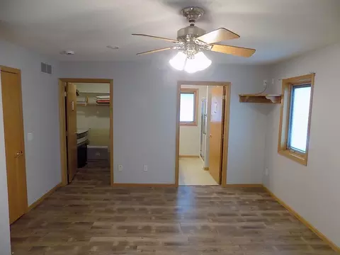 618 E 8th St, Winthrop, MN 55396 photo 19