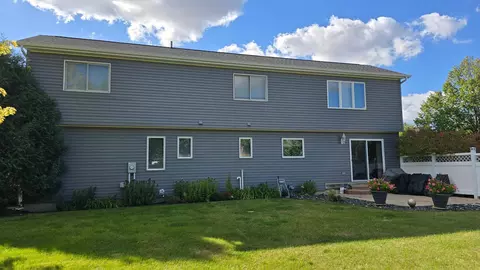 Exterior - 801 Deschepper St, Marshall, MN 56258 photo 4 of 8