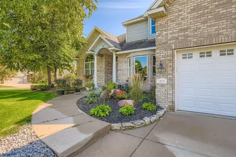 1633 Greystone Rd, Hastings, MN 55033