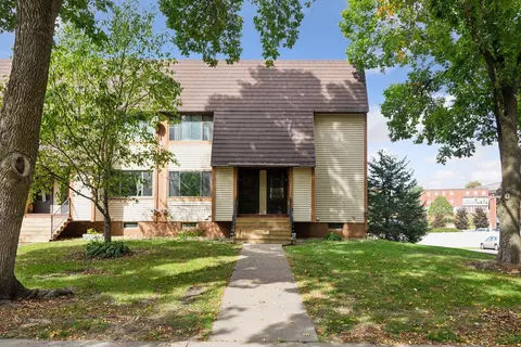 1627 Christie Pl, Saint Paul, MN 55106