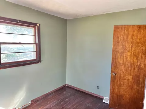 Bedroom - 2314 Milo Ave, Albert Lea, MN 56007 photo 6 of 10