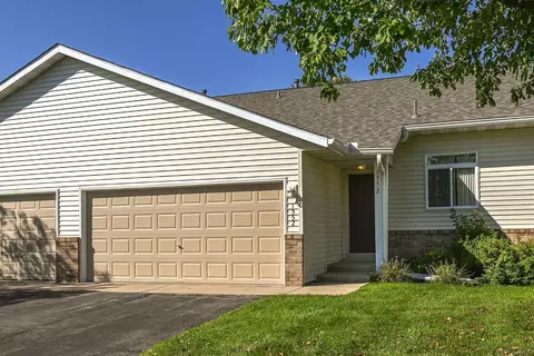 1552 Dublin Ct, Shakopee, MN 55379