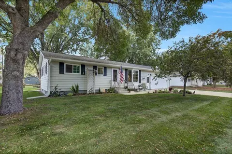 448 1st St NE, Richmond, MN 56368