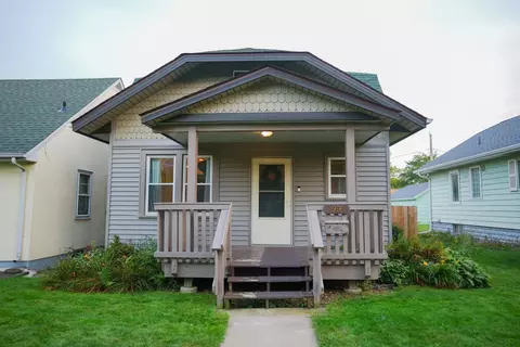 1976 Orange Ave E, Saint Paul, MN 55119