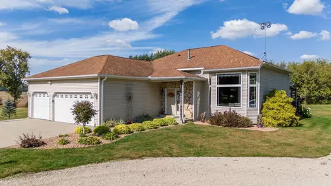 50525 287th Ave, Elgin, MN 55932 photo 3