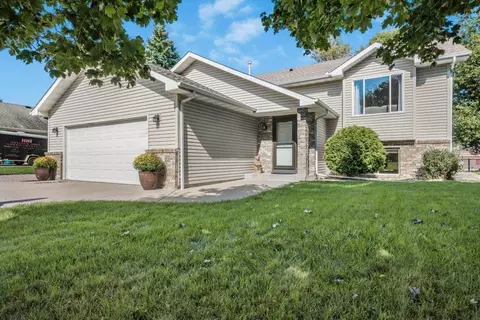 11548 53rd St NE, Albertville, MN 55301