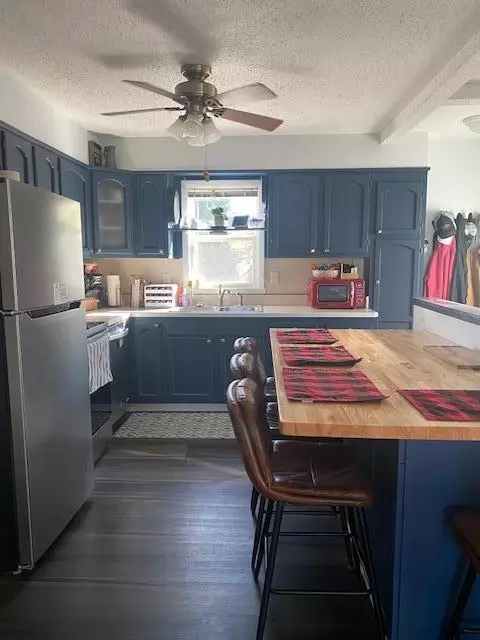 Kitchen - 814 19th St S, Fargo, ND 58103 photo 1 of 4