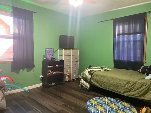 Bedroom - 814 19th St S, Fargo, ND 58103 photo 3 of 4