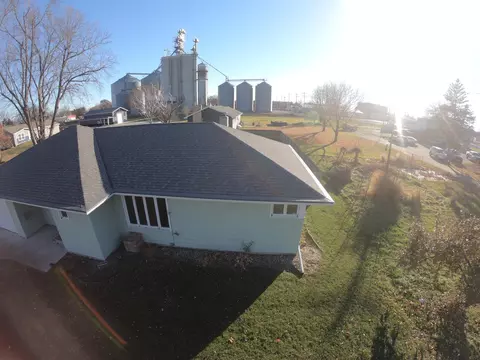 View/Area - 801 Elm Ave, Olivia, MN 56277 photo 1 of 7