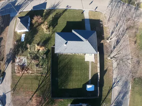 View/Area - 801 Elm Ave, Olivia, MN 56277 photo 6 of 7