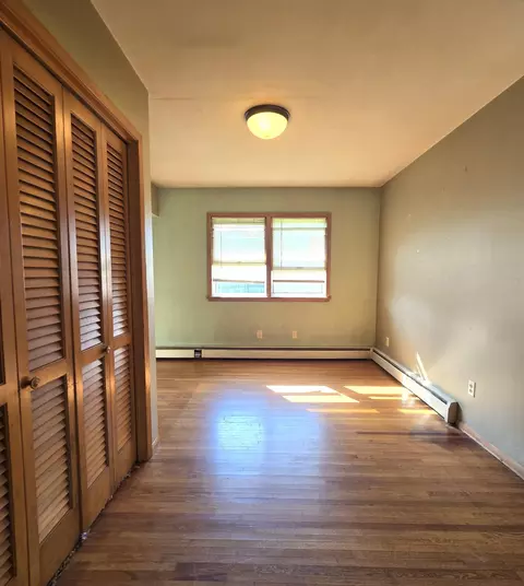 Bedroom - 801 Elm Ave, Olivia, MN 56277 photo 3 of 3