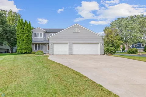 1195 Prairie Ln, Shakopee, MN 55379