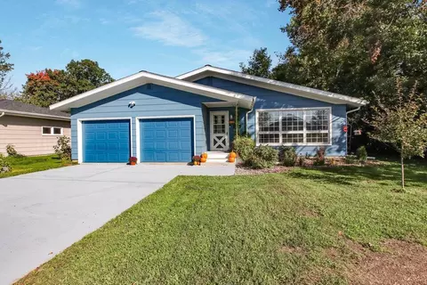 707 Augusta St, Rice Lake, WI 54868