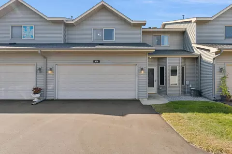 614 2nd St NW, New Prague, MN 56071