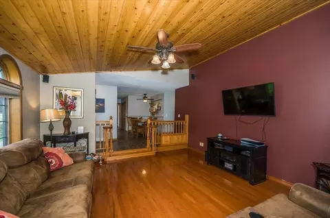 3805 E 8th St, Superior, WI 54880 photo 11