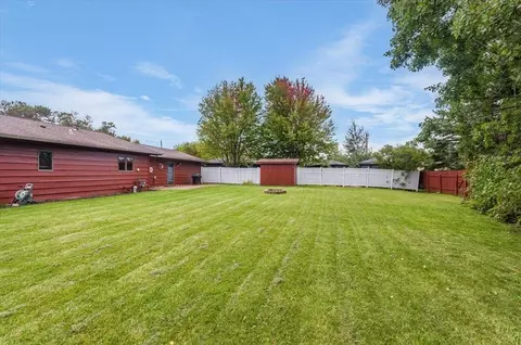 3805 E 8th St, Superior, WI 54880 photo 3