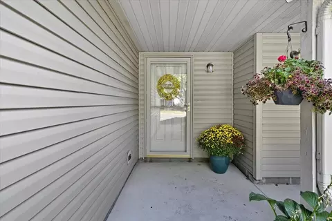 23163 Iris Ave, Rogers, MN 55374 photo 4