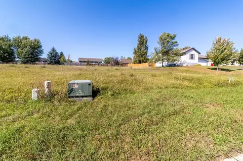1706 Jasmine Dr, Alexandria, MN 56308