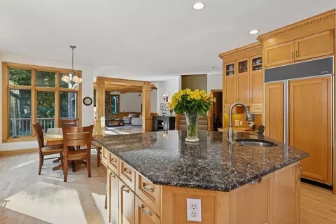 Kitchen - 5455 Timber Trl, Independence, MN 55359 photo 8 of 11