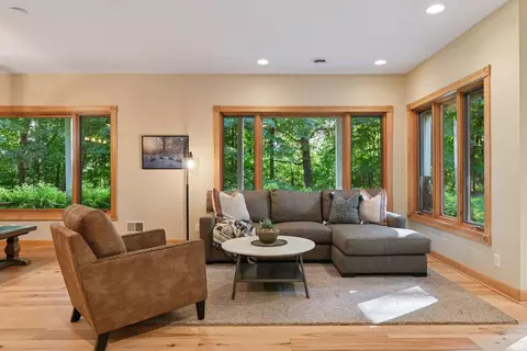 Living - 5455 Timber Trl, Independence, MN 55359 photo 5 of 5