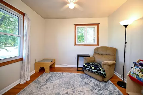 Bedroom - 240 6th St SW, Plainview, MN 55964 photo 3 of 5