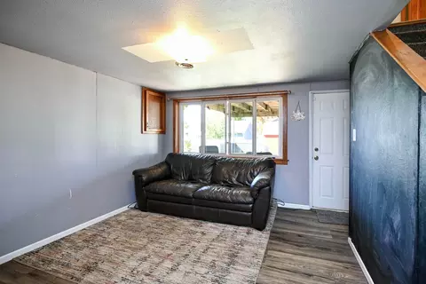 Living - 240 6th St SW, Plainview, MN 55964 photo 3 of 3