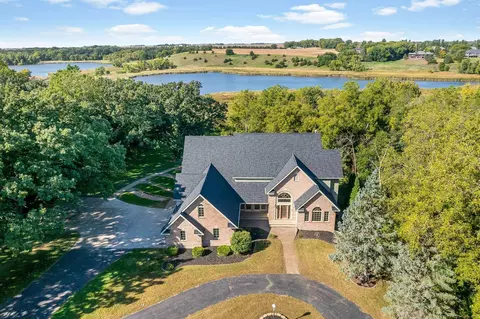 775 200th Ave, Fairmont, MN 56031