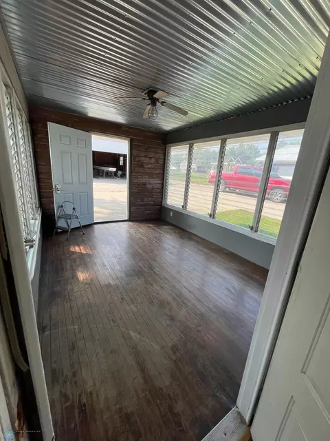 Exterior - 306 Forest St, Lisbon, ND 58054 photo 2 of 10