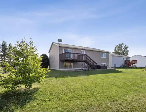 476 Maple Point Blvd, Mapleton, ND 58059 photo 5