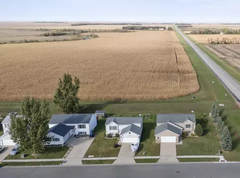 476 Maple Point Blvd, Mapleton, ND 58059 photo 35