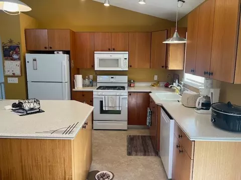2309 W Hill St, Faribault, MN 55021 photo 7