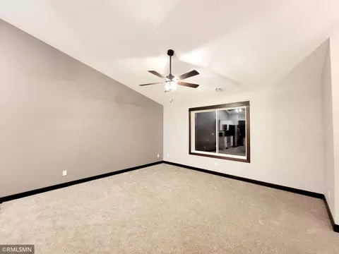 1044 Cullen St, Saint Peter, MN 56082 photo 12