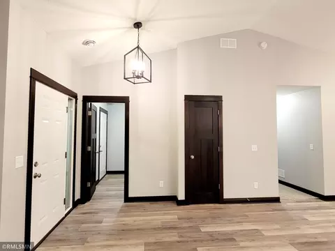 1044 Cullen St, Saint Peter, MN 56082 photo 13