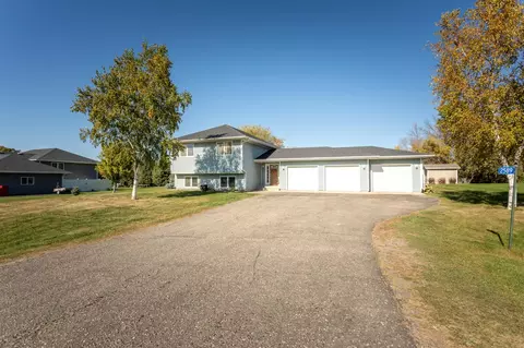 2589 Burgen Ln SE, Alexandria, MN 56308