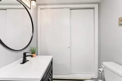 Bath - 3810 N Eagle Rd, Willmar, MN 56201 photo 8 of 8