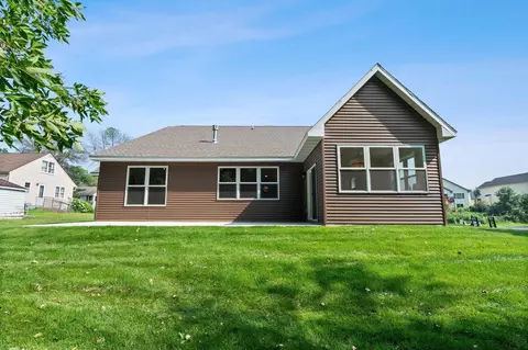 Exterior - 634 E 6th St, Chaska, MN 55318 photo 11 of 11