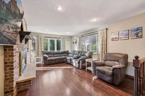 21922 Oak Heights Cir, Cold Spring, MN 56320 photo 9