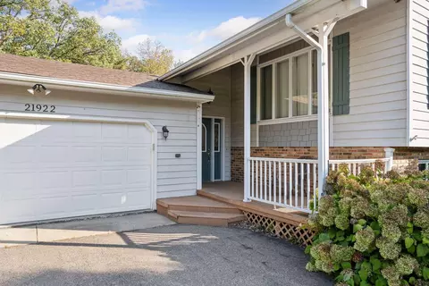 21922 Oak Heights Cir, Cold Spring, MN 56320 photo 4