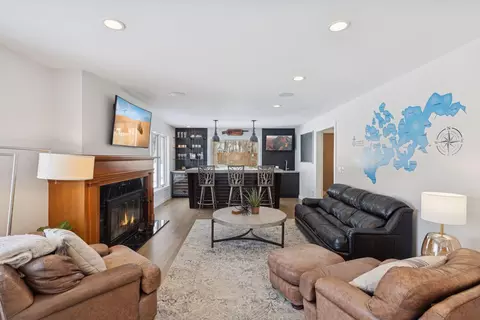 Living - 4360 Chimo East St, Deephaven, MN 55391 photo 3 of 4