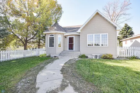 210 1st St NW, Dilworth, MN 56529