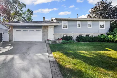 7557 80th St S, Cottage Grove, MN 55016